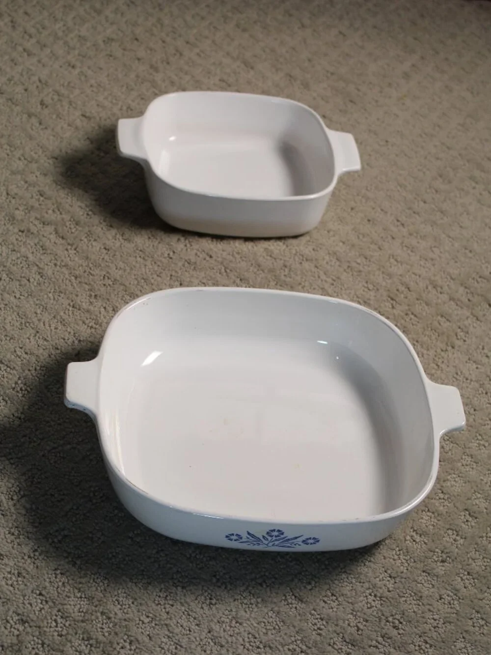 Set of 2 Vintage Corningware Blue Cornflower Casserole Dishes - 1 L & 10 in